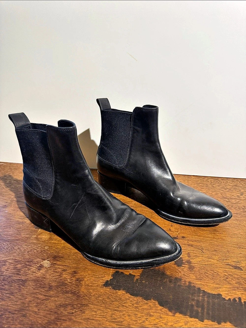 VINCE. Ari Leather Chelsea Boot. Black Pointed-Toe Ankle Boots